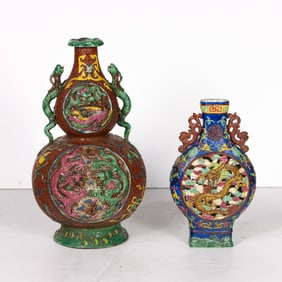 (lot of 2) Chinese famille rose vases