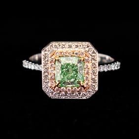 Diamond and 18K white Gold Ring, With GIA