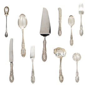 A Towle King George sterling flatware service
