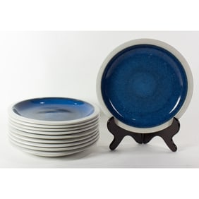 A set of ten Heath Ceramics 'Moonstone' dinner plates