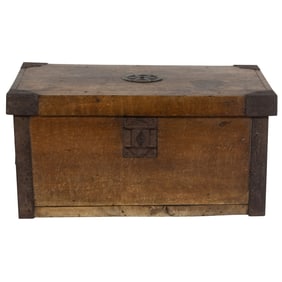 A Continental document box