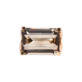 A quartz and 14k gold ring