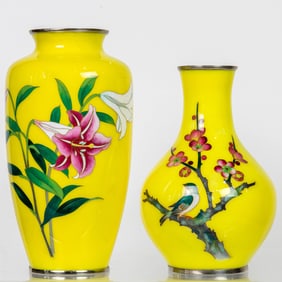 (lot of 2) Japanese yellow-ground cloisonne vases