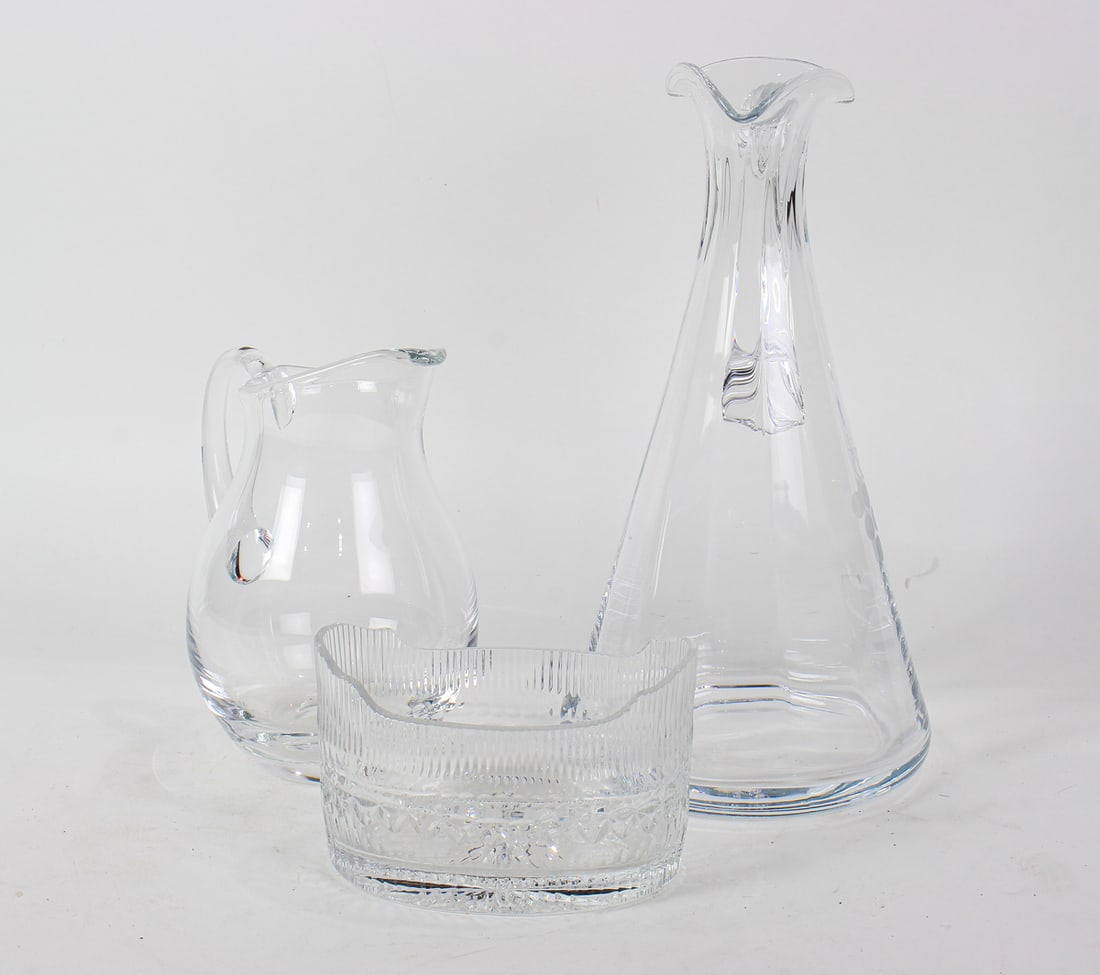 A group of William Yeoward glass: A group of William Yeoward glass, comprising (1) oval cut centerpiece, 6"; (1) Country Classic pitcher, 8" and (1) Margot wine jug, 12.5?h [3 total]