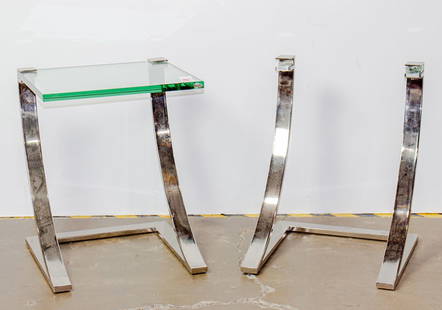 A pair of cantilevered glass side tables: A pair of Modern cantilevered glass side tables, 21"h