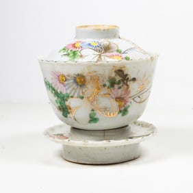 A Chinese famille rose covered bowl with stand