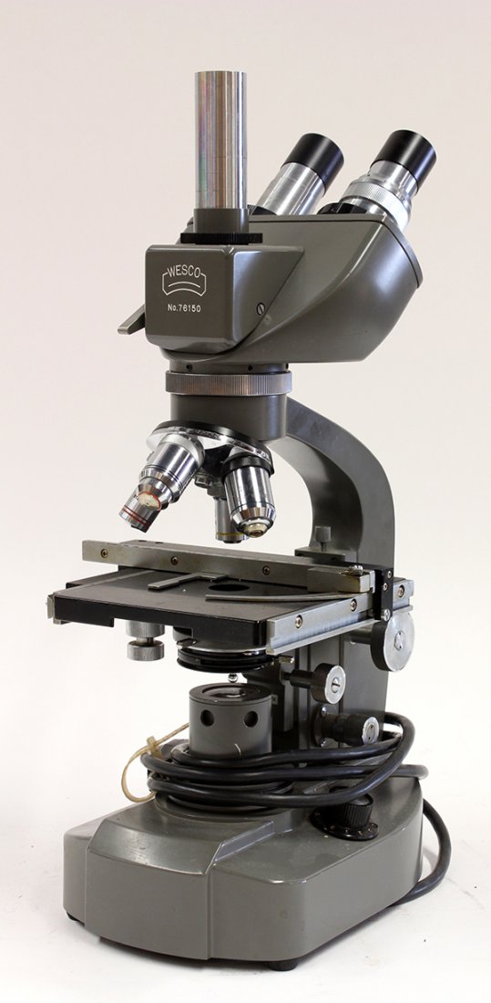Wesco Trinocular microscope: Wesco Trinocular microscope, no.76150, 16.5"h