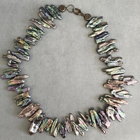 Funky Irregular Shape Dog Tooth Pearl Necklace