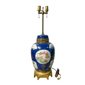 Chineae Porceain Jar Lamp, Qing Dynasty