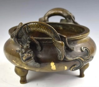Chinese Gilt Splash Bronze Tripod Censer, 17th/18th Century