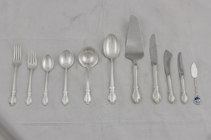 A Towle Legato sterling silver flatware service