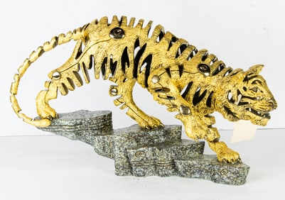 Sculpture, Jiang Tie Feng