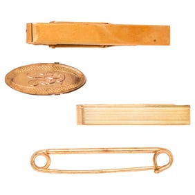 A group of gent's accessories