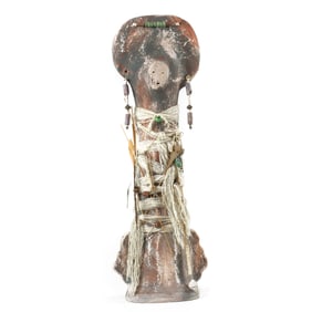 A sapphire, diamond, 18k gold and platinum ring