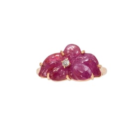 A ruby, diamond, and 18k gold ring