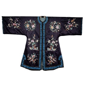 A Chinese embroidered blue ground lady's robe