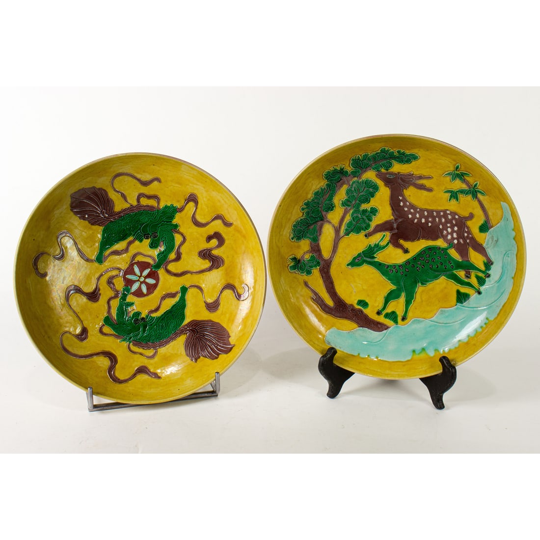 (lot of 2) Chinese sancai glazed dishes (1 of 5)