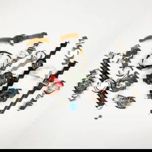 A large group of watches: A large group of watchescomprising various, mostly mens, watches of diverse styles and designs, sold as-is; gross approximate weight: 1346 grams