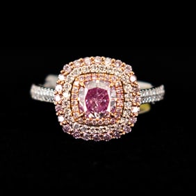 Diamond and 18K white Gold Ring, With GIA