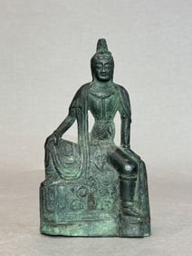 Chinese Bronze Seated Kuanyin, 17th Century or Earlier
