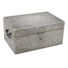 A Woods & Chatelier sterling silver jewelry box