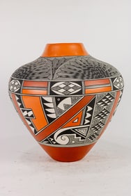 A Roberta H. Trujillo (b. 1951) Acoma Pueblo polychrome pottery vessel
