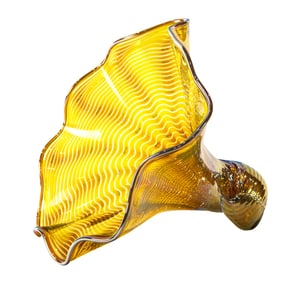A Gwenn Mary Knight (1931-2017) iridescent art glass seashell