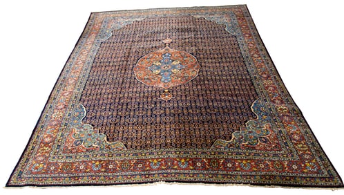 An antique Persian Bidjar carpet, 9'8" x 12'7"
