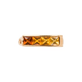 A citrine and 10k gold ring