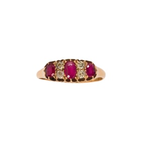 A Victorian ruby, diamond and 18k gold ring