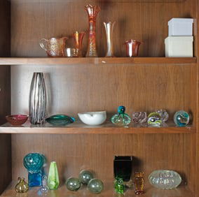 An assembled group of glass, including Murano and Carnival glass
