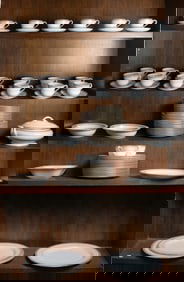A Spode porcelain dinner service in the 'Kensington' pattern