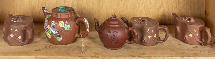 (lot of 5) Chinese Yixing teapots