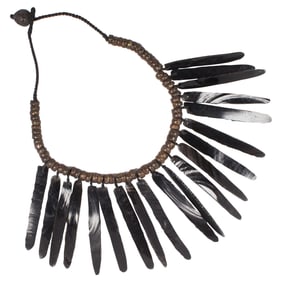 A Pre-Columbian obsidian necklace