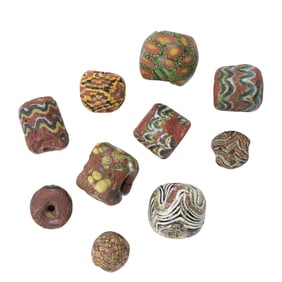 (lot of 10) Ancient Islamic glass beads
