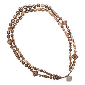 A Burmese double-strand Pumtek bead necklace