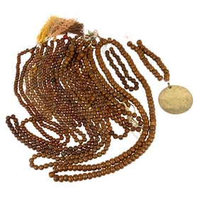 A group of Sino-Tibetan phoenix-eye bodhi seed prayer beads
