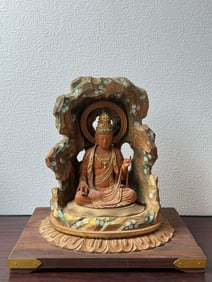 Stunning Japanese Carved Sandalwood Kuanyin with Presentation Box