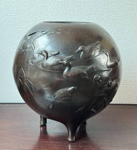 Japanese Mixed Metal Censer with Goose Scene,  Meiji Period: Japanese Meiji period bronze censer with goose scene, silver inlayed eye for each goose, bottom signed, with copper liner for ikebana usage, heavy in weight. 12.5"h x 11"dia (31.75 x 27.94 cm) NOTE: T