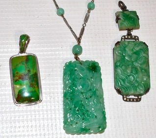 Three Chinese Jadeite Pendants with 14K Gold Necklace, 19th/20th Century
