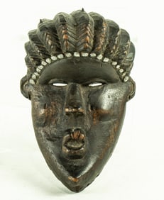 A Bassa mask