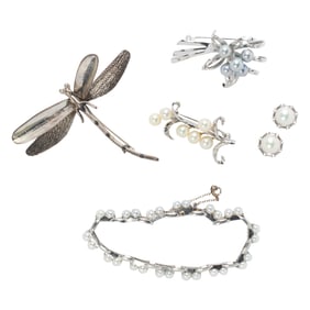 A group of cultured pearl and silver jewelry