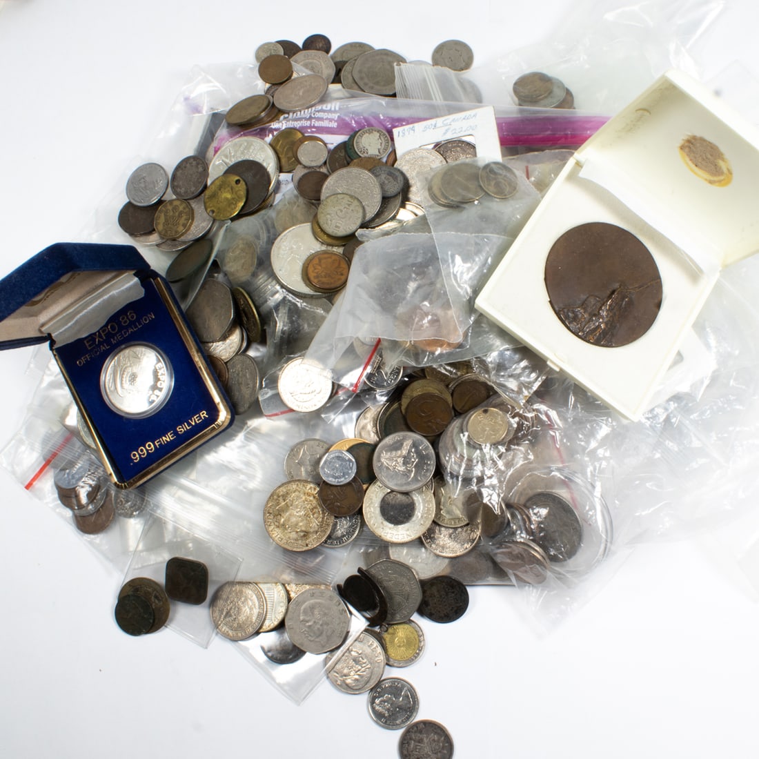 A large collection of world coins (1 of 1)