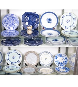 An assembled group of mainly English ceramic plates
