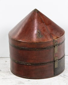 A Chinese lacquered hat box
