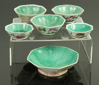 (lot of 6) Chinese famille rose bowls