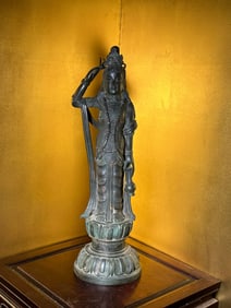 Japanese Antique Bronze Standing Kuanyin, 18th/19th Century