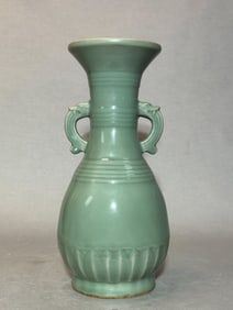 Chinese Celadon Porcelain Vase with Double Handle