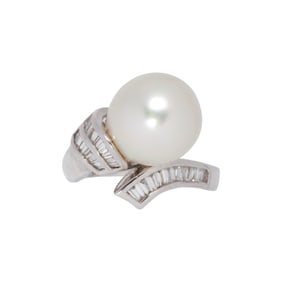 A cultured pearl, diamond, and 18k white gold ring