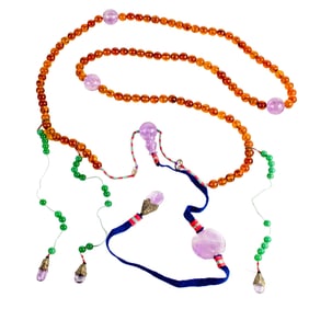 A Chinese amber and amethyst court necklace